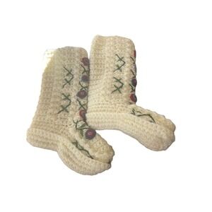 Hand made off white thick knit socks embellishment with flowers